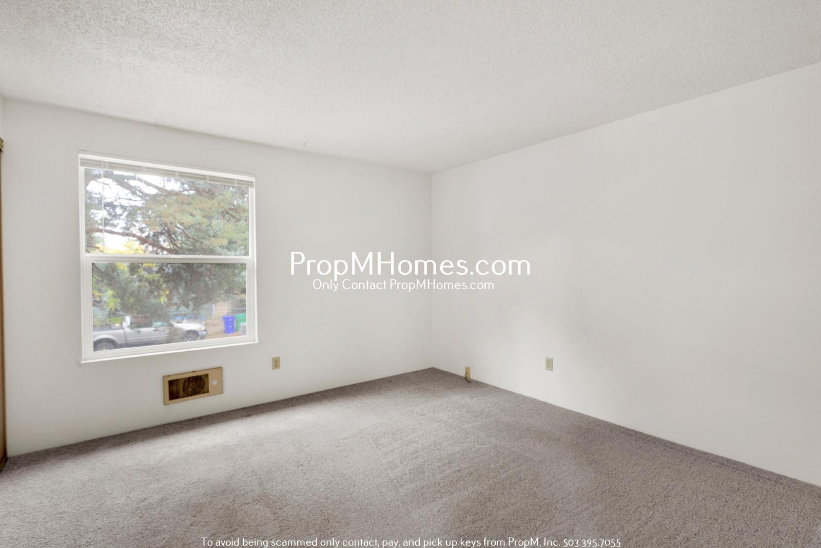 Two Bedroom Townhome in Montavilla! property image