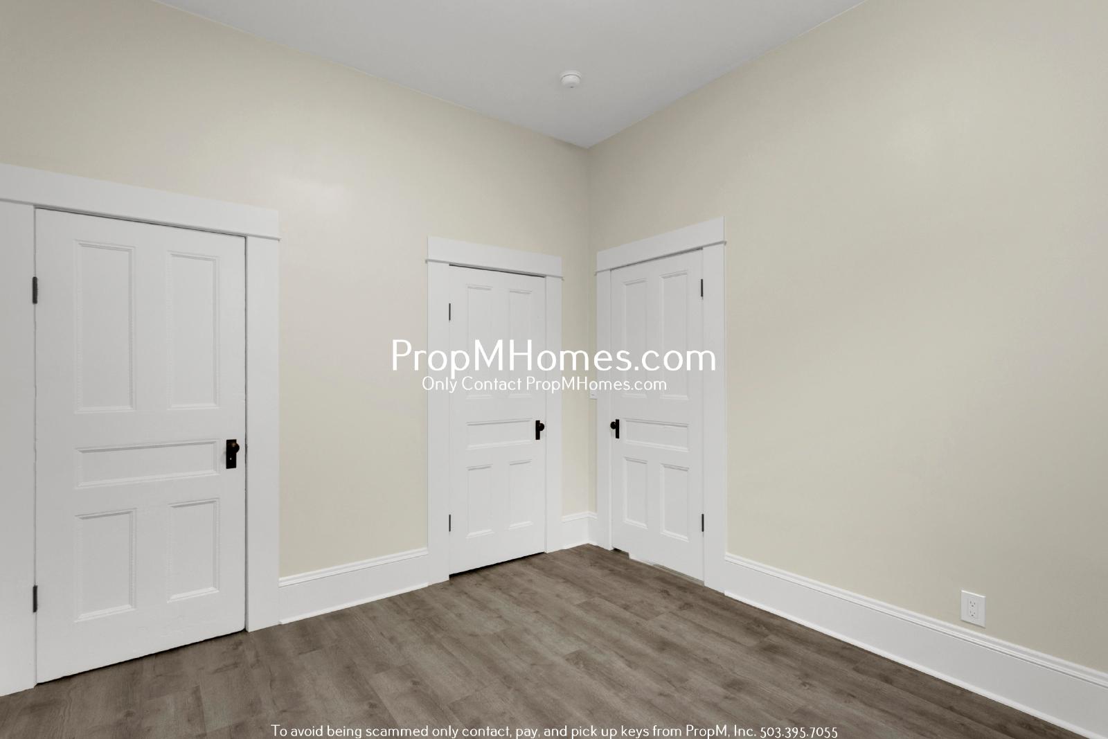 Updated Lair Hill Victorian with Willamette River & Mt Hood Views! property image