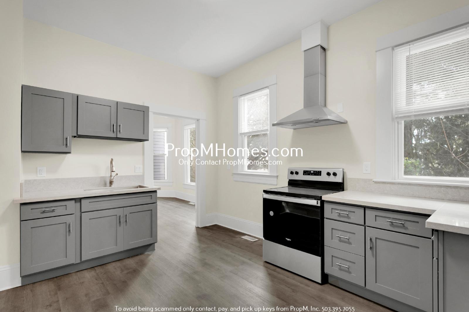 Updated Lair Hill Victorian with Willamette River & Mt Hood Views! property image