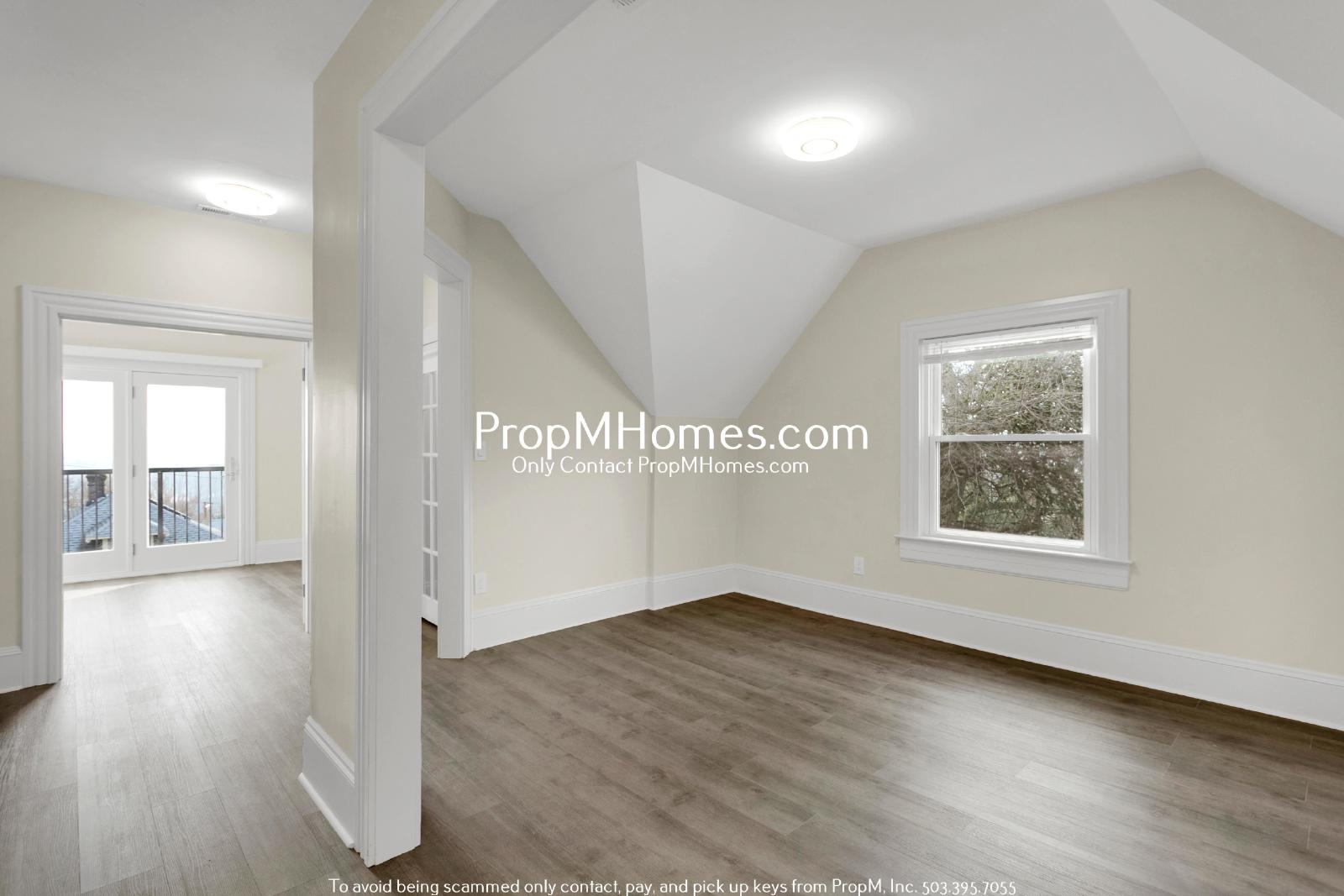 Updated Lair Hill Victorian with Willamette River & Mt Hood Views! property image