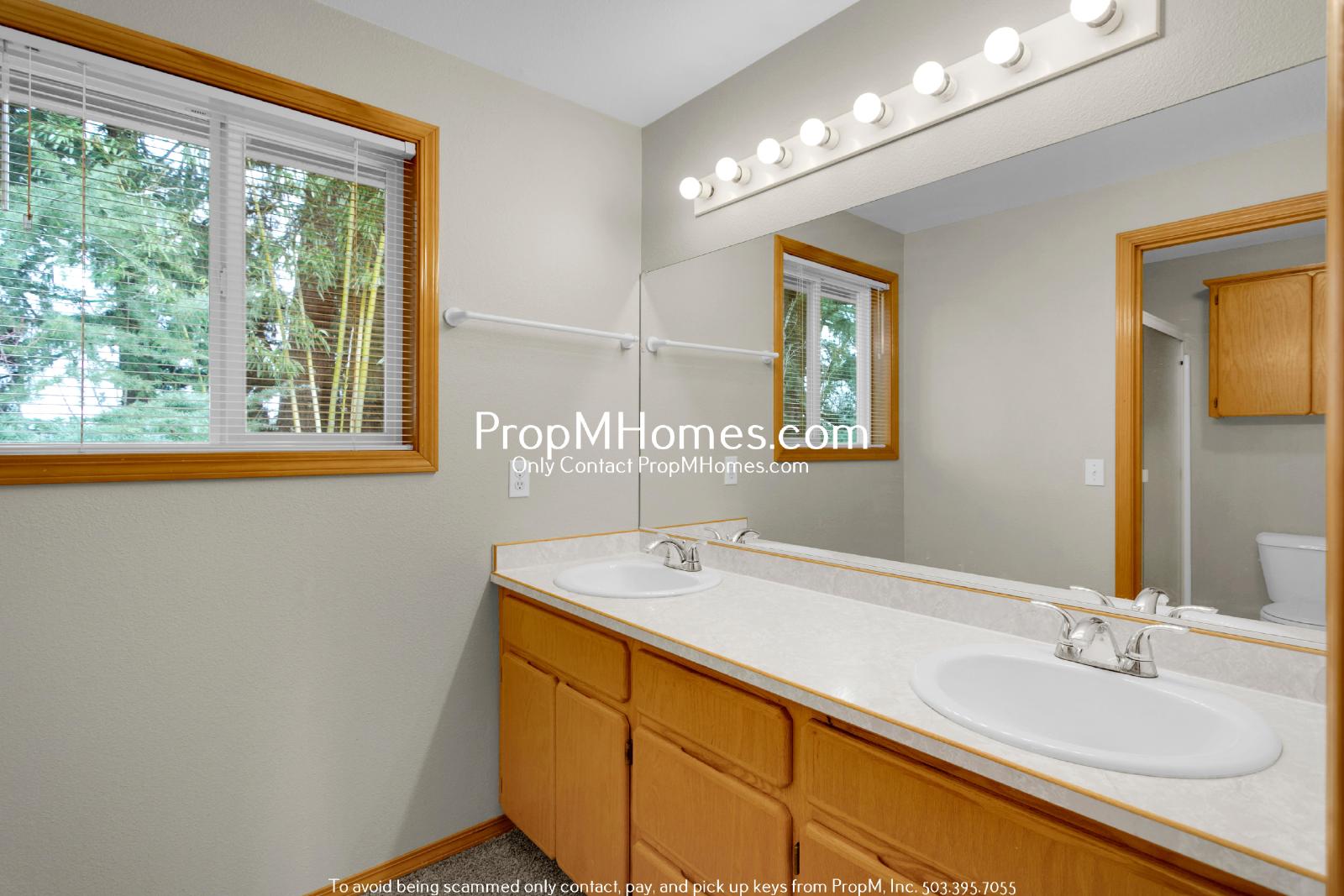 Beautiful Two-Story Home Nestled In Tranquil Tualatin! property image