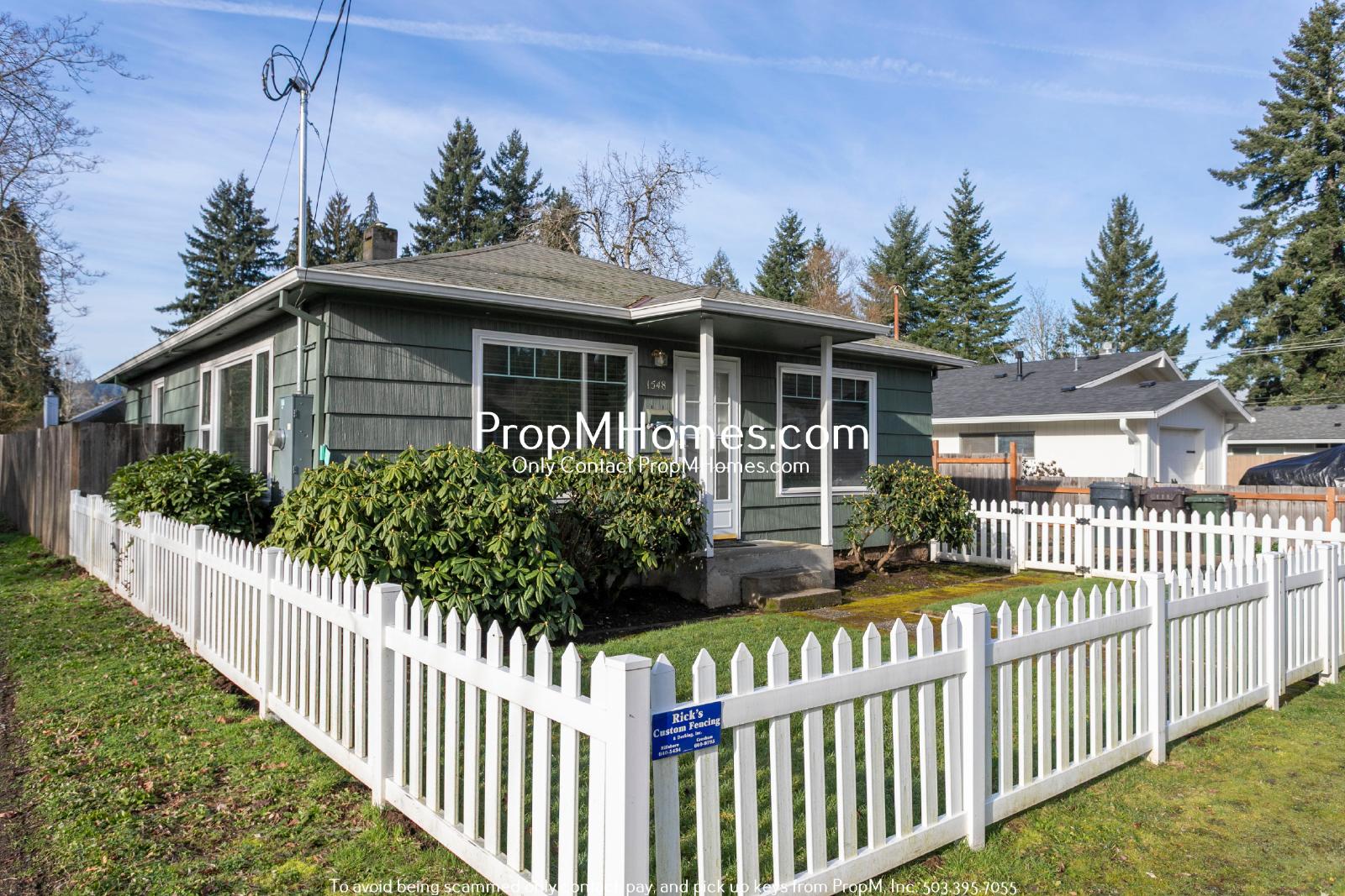 Cozy Two Bedroom Home in Willamette on a Massive Lot! property image