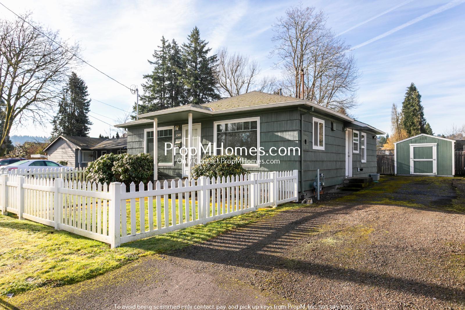 Cozy Two Bedroom Home in Willamette on a Massive Lot! property image