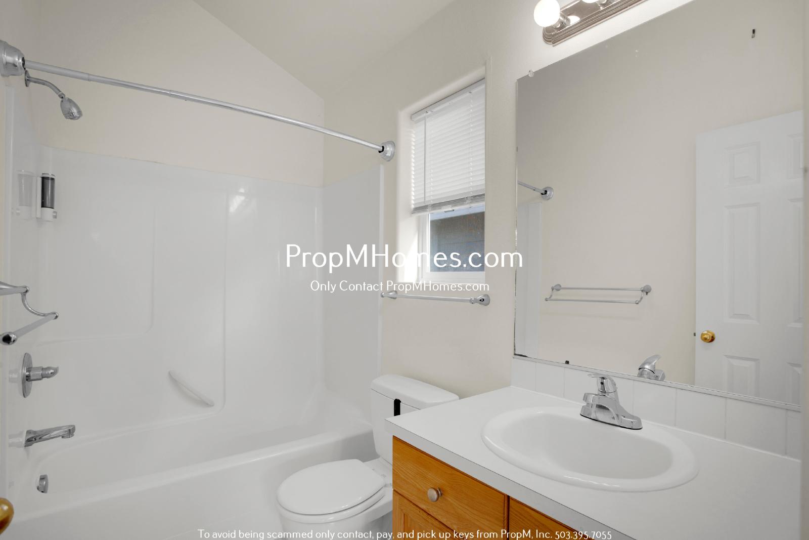 Cozy Three Bedroom Home in SE - New Photos! property image