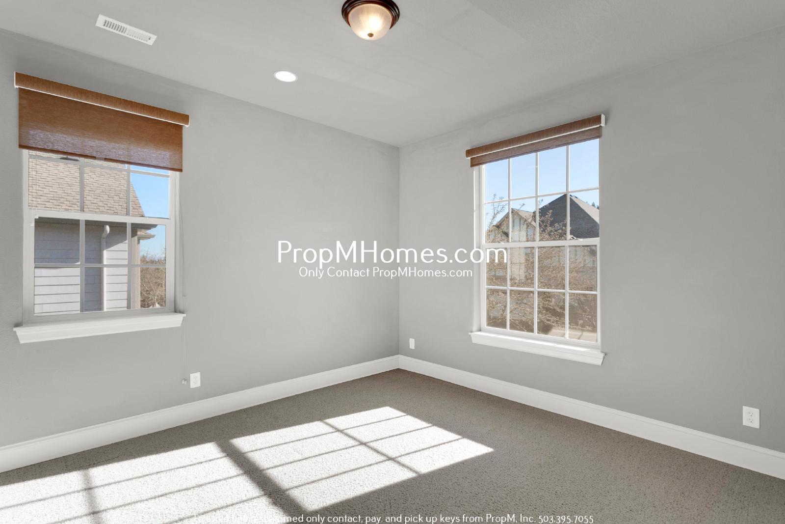 Beautiful Three Bedroom Home in Villebois! property image