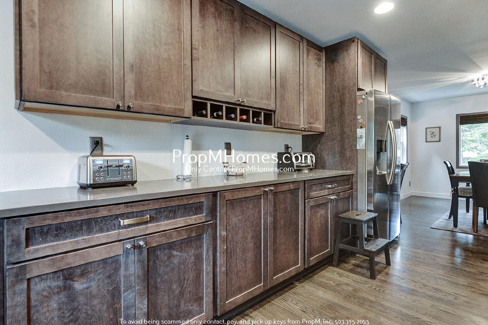 Charming Updated First Addition Cottage! property image