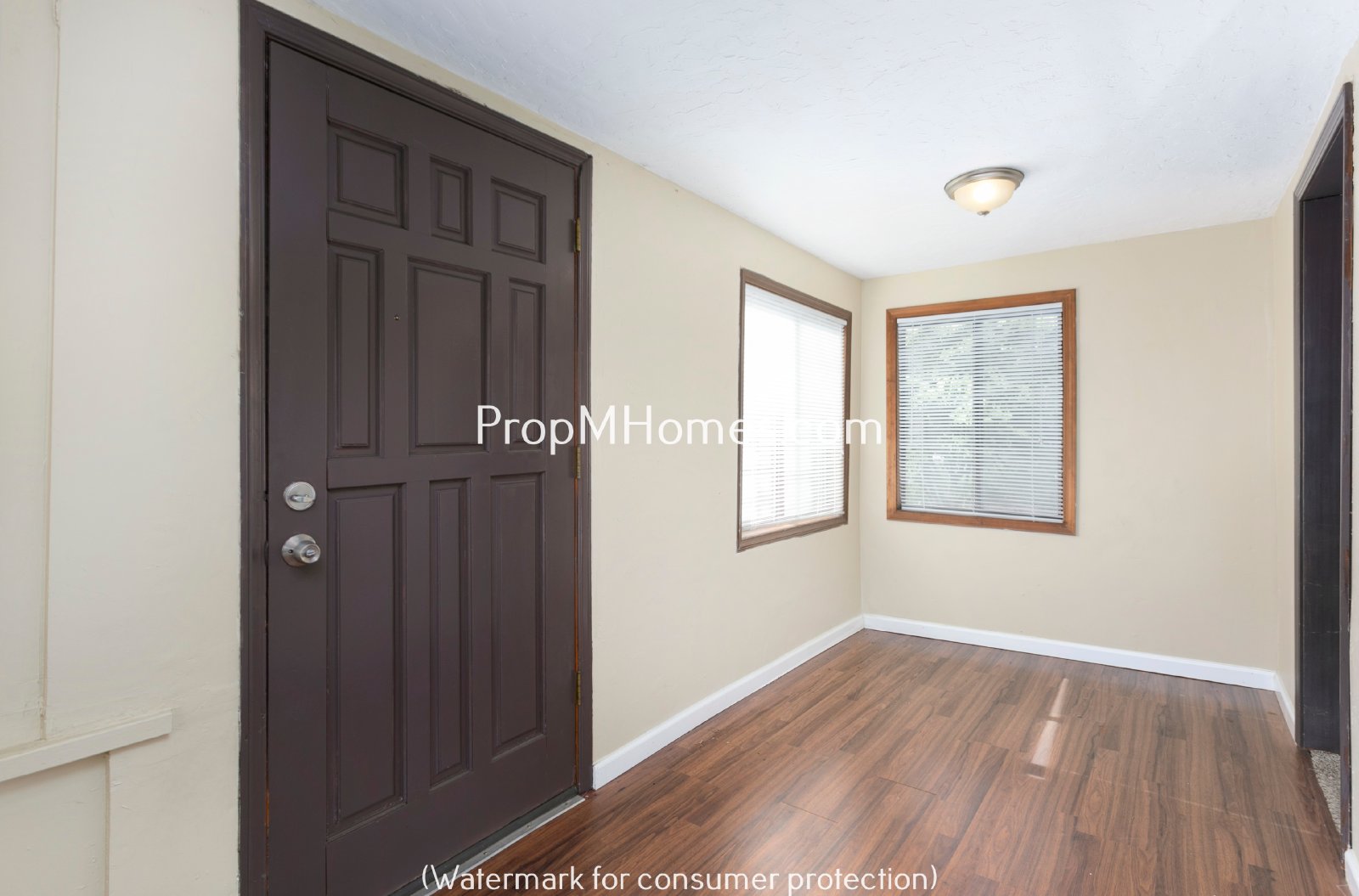 Charming One Bedroom Plus Office/Den In SE Portland! property image