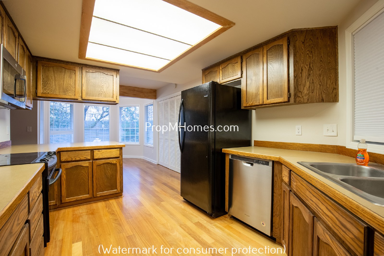 Three Bedroom Plus Bonus In West Linn - Sunset! property image