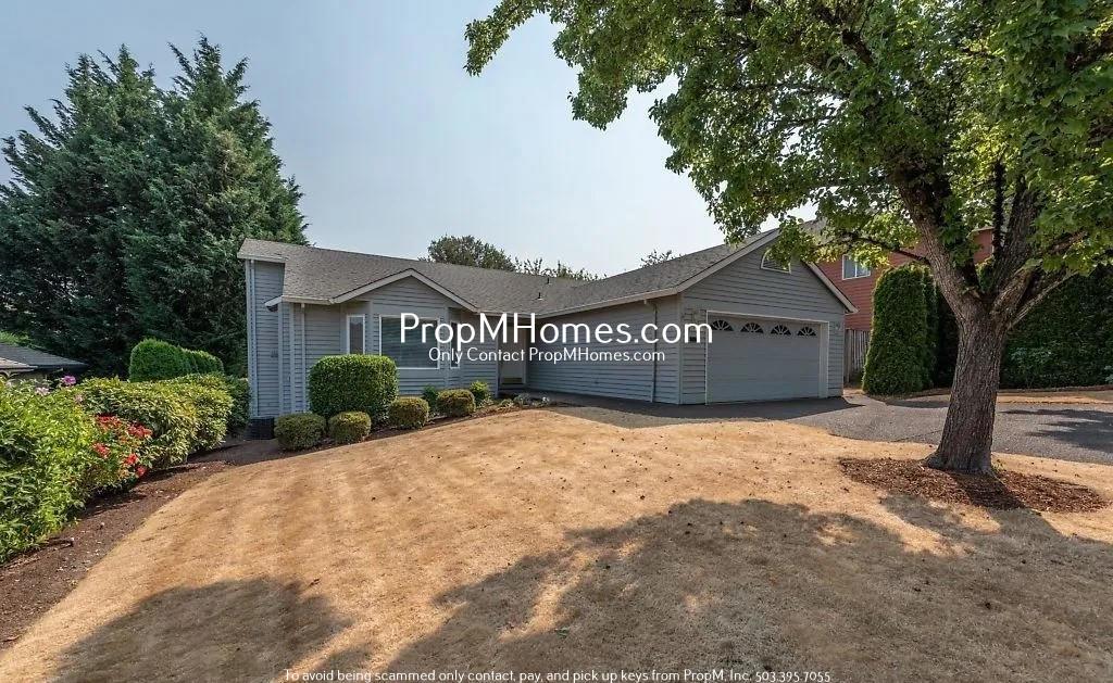 Cozy One Level Three Bedroom Home in Sherwood! property image