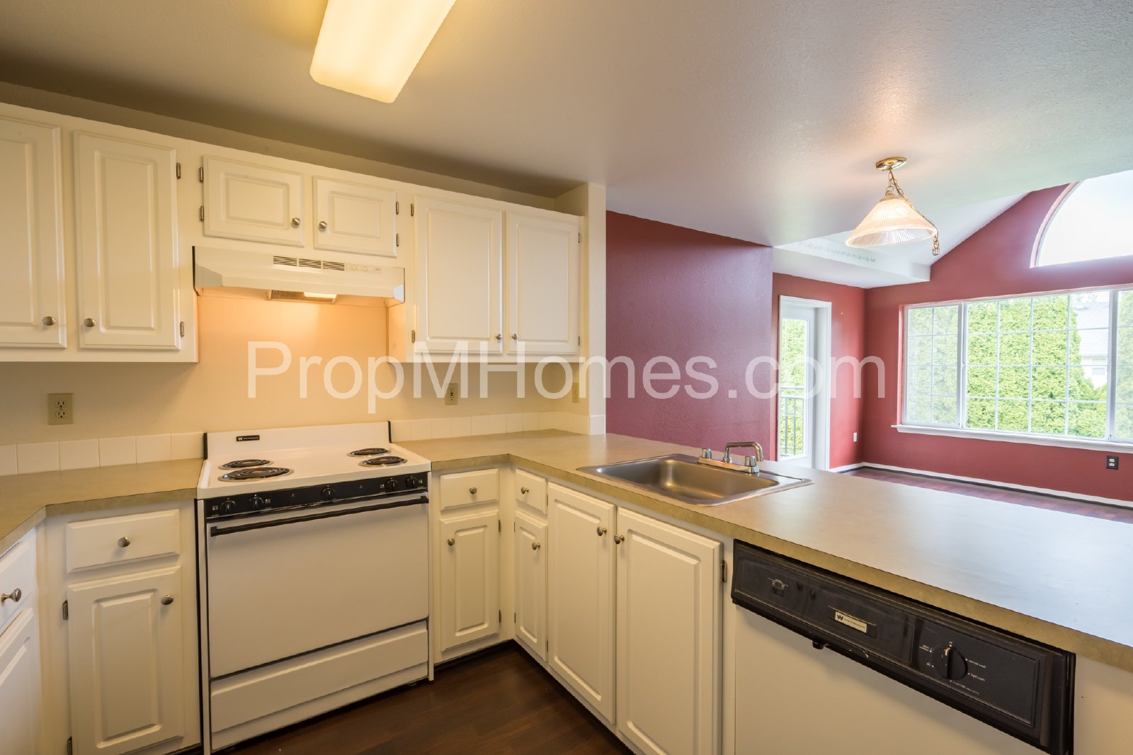 Courtyards at Springville - Upper Level Two Bedroom Condo! property image