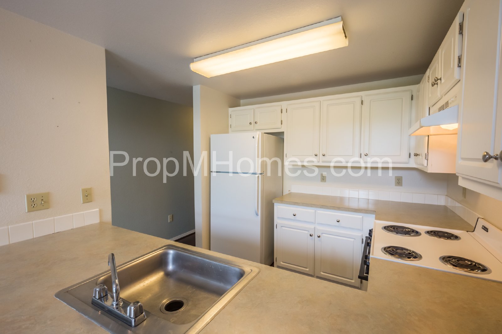 Courtyards at Springville - Upper Level Two Bedroom Condo! property image