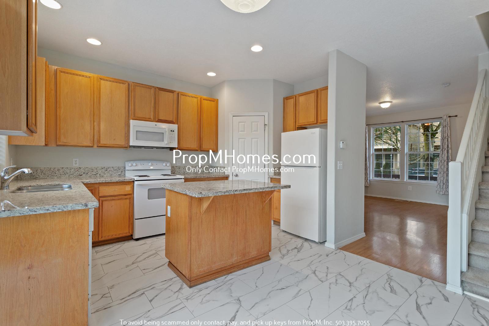 Three Bedroom Home in Aloha w/ Forest Like Surrounding! property image