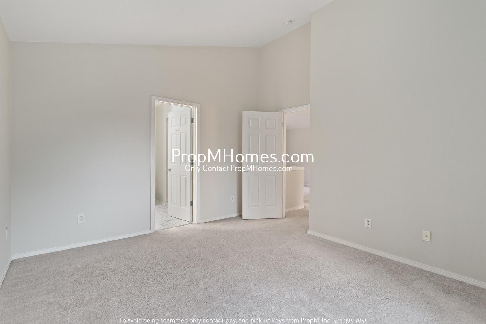 Three Bedroom Home in Aloha w/ Forest Like Surrounding! property image