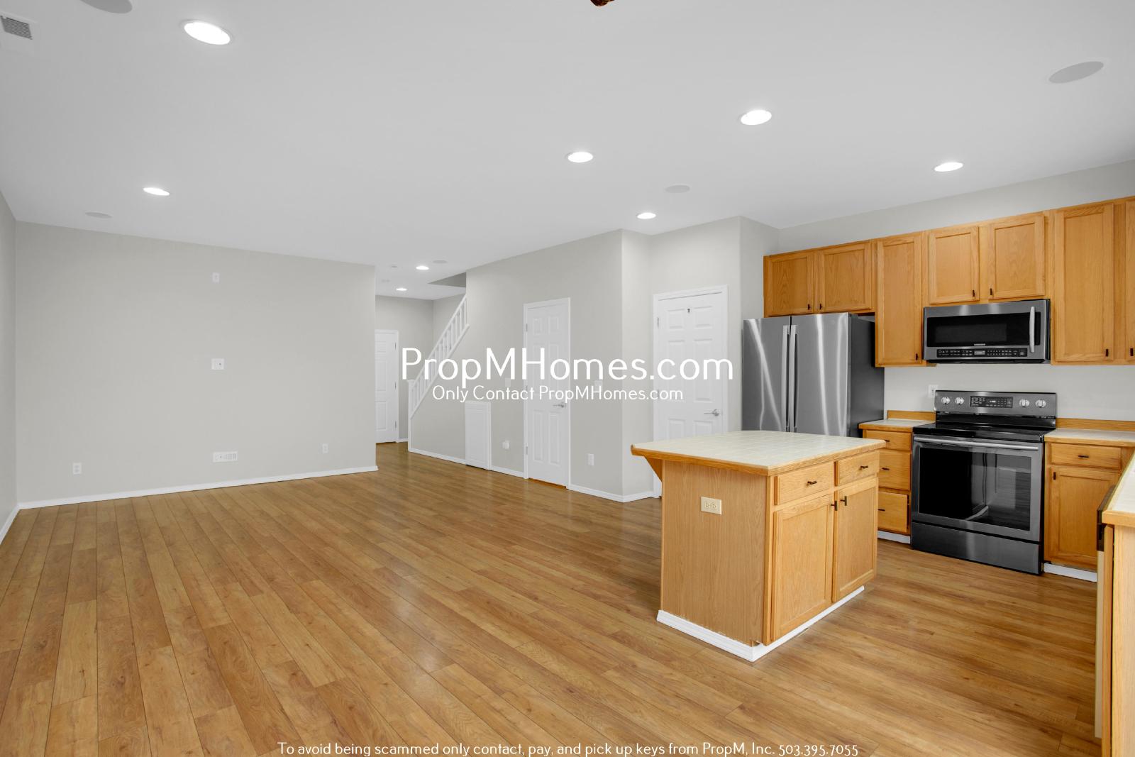 Updated Three Bedroom Townhome Near Nike & Intel! property image