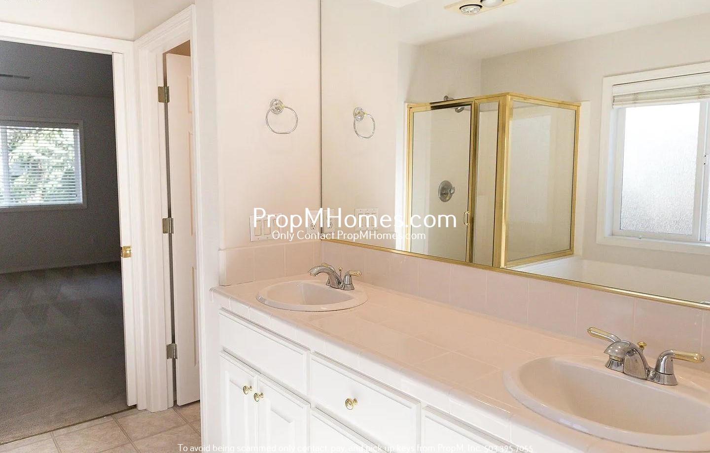 Spacious Three Bedroom Home in Sherwood! property image