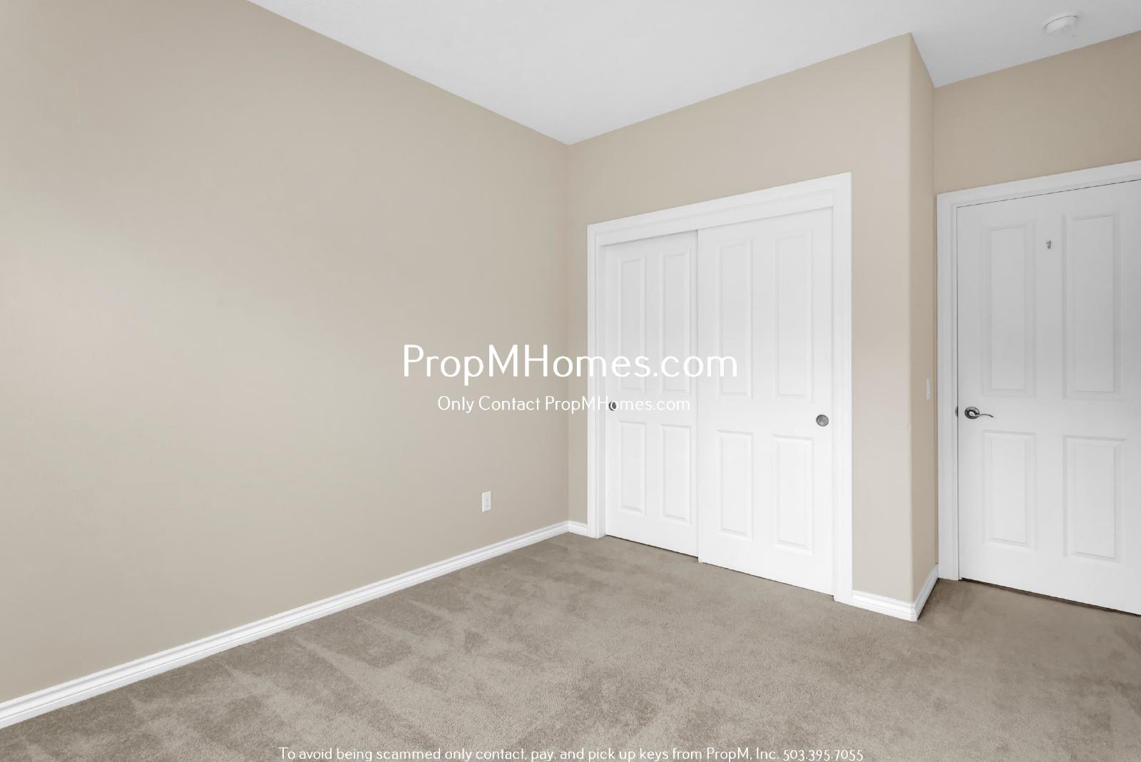 Luxury Four Bedroom Home in West Linn w/ Stunning Views! DEPOSIT SPECIAL property image