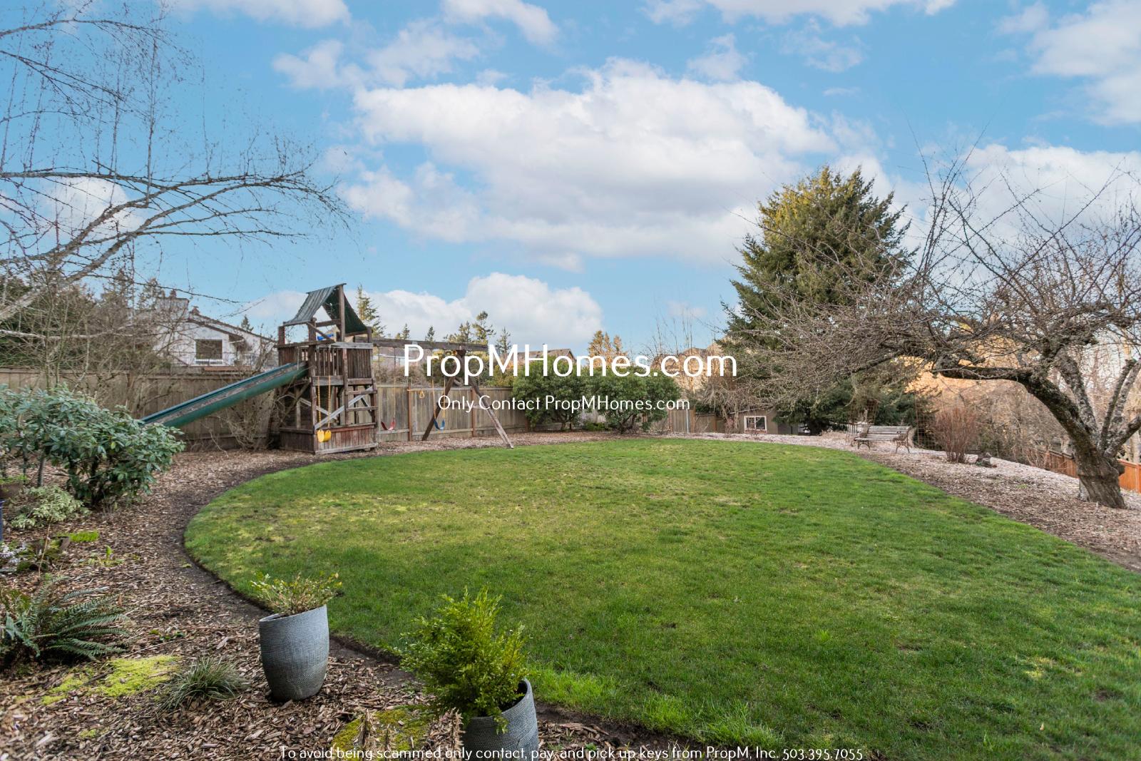 Luxury Four Bedroom Home in West Linn w/ Stunning Views! DEPOSIT SPECIAL property image