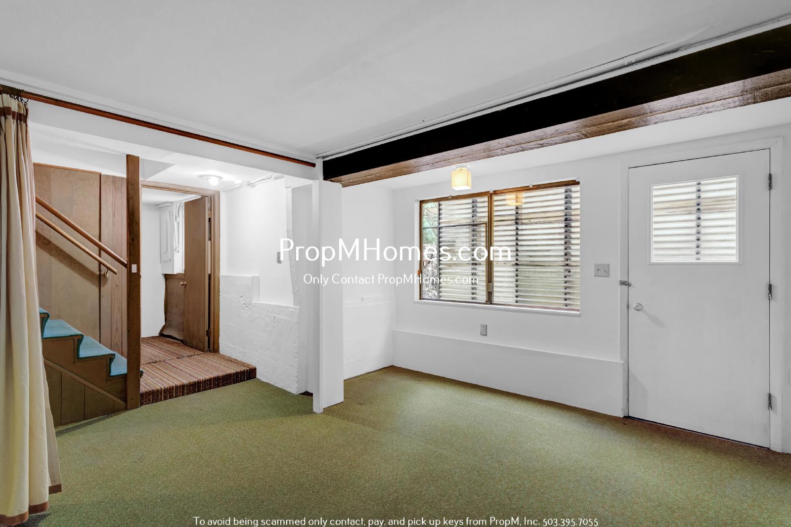 Rare Three Bedroom Gem in SW Portland! property image