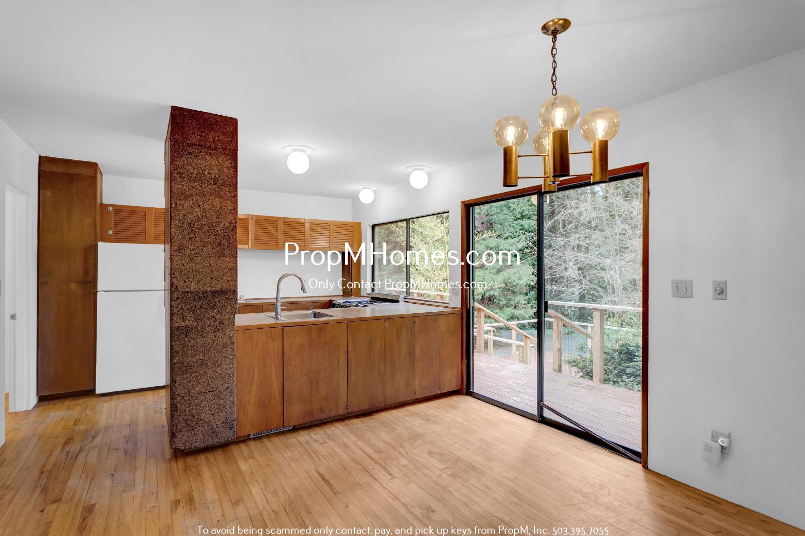Rare Three Bedroom Gem in SW Portland! property image