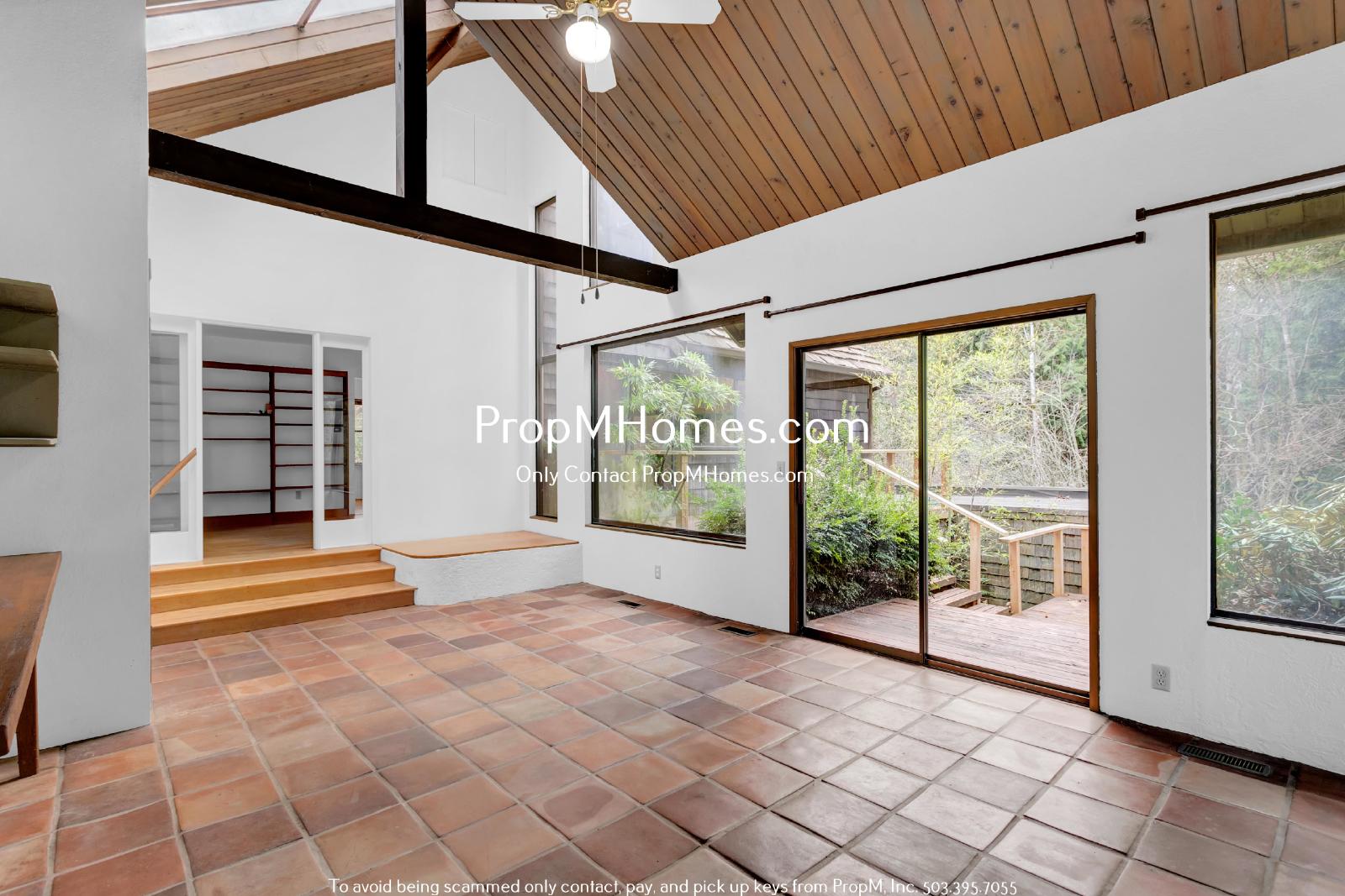 Rare Three Bedroom Gem in SW Portland! property image