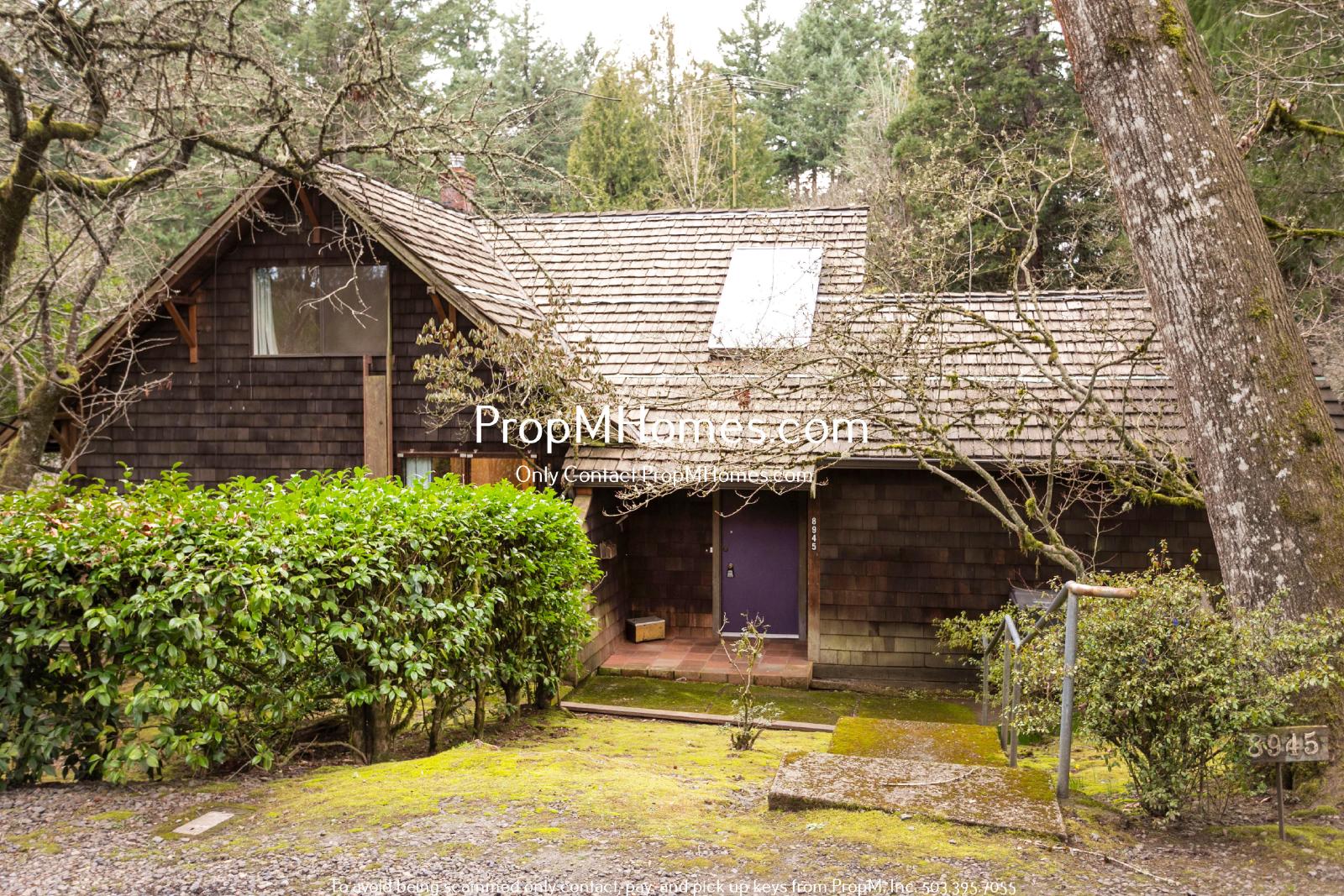 Rare Three Bedroom Gem in SW Portland! property image