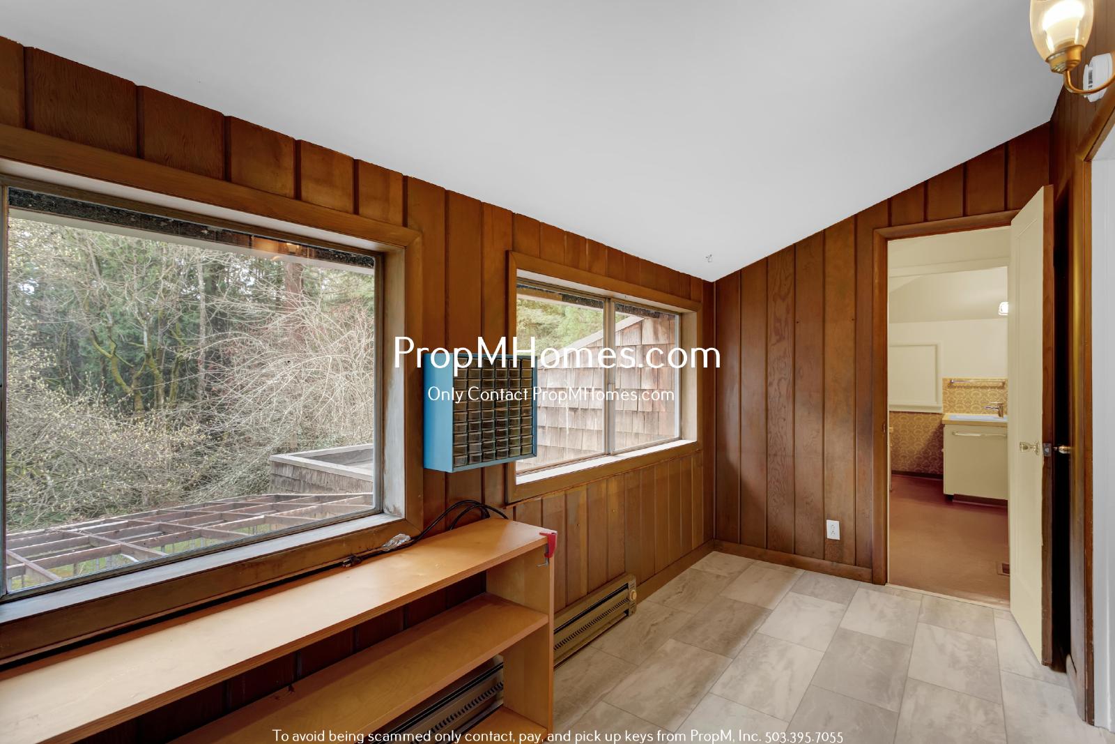 Rare Three Bedroom Gem in SW Portland! property image