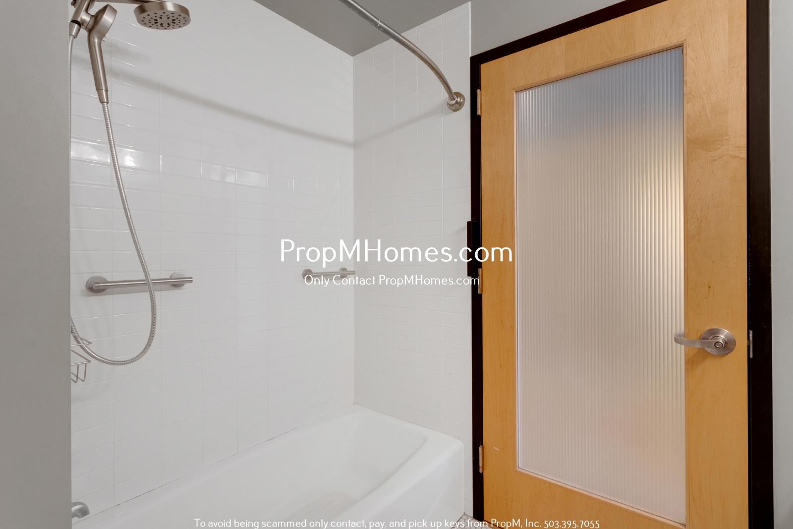 One Bedroom Condo at The Gregroy - Sweeping City Views in the Pearl! property image