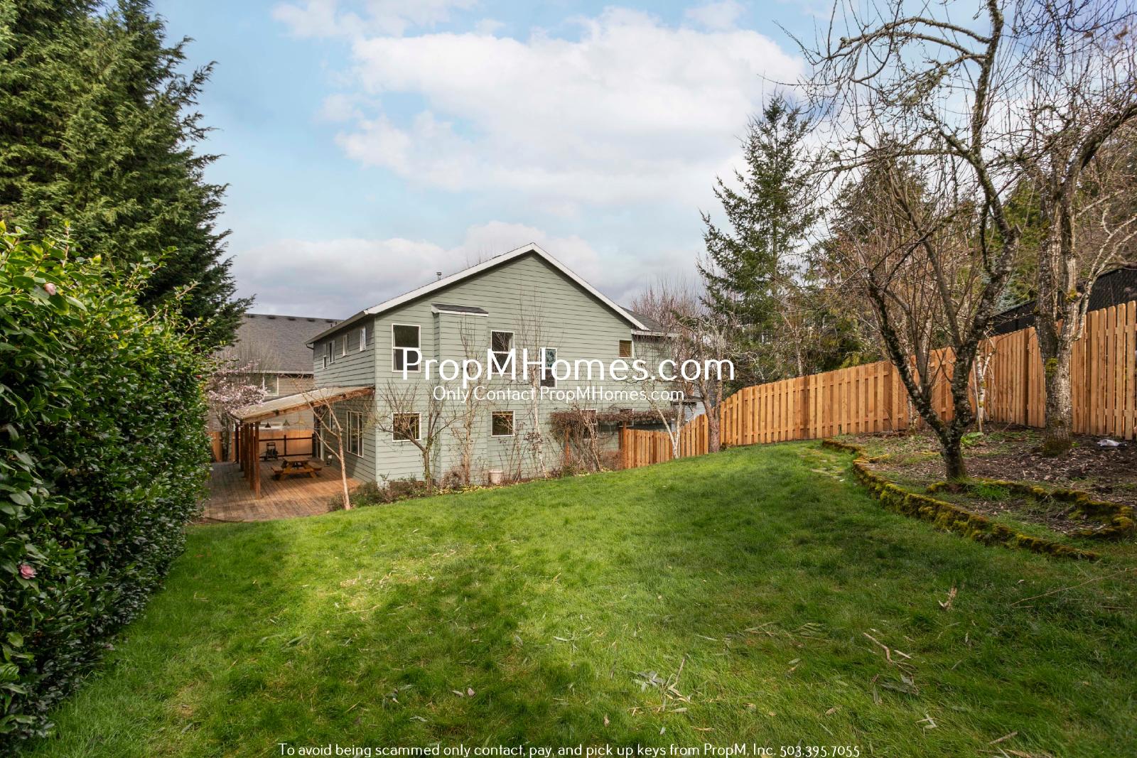 Spacious Bull Mountain 4 Bedroom Home - Huge Yard! property image