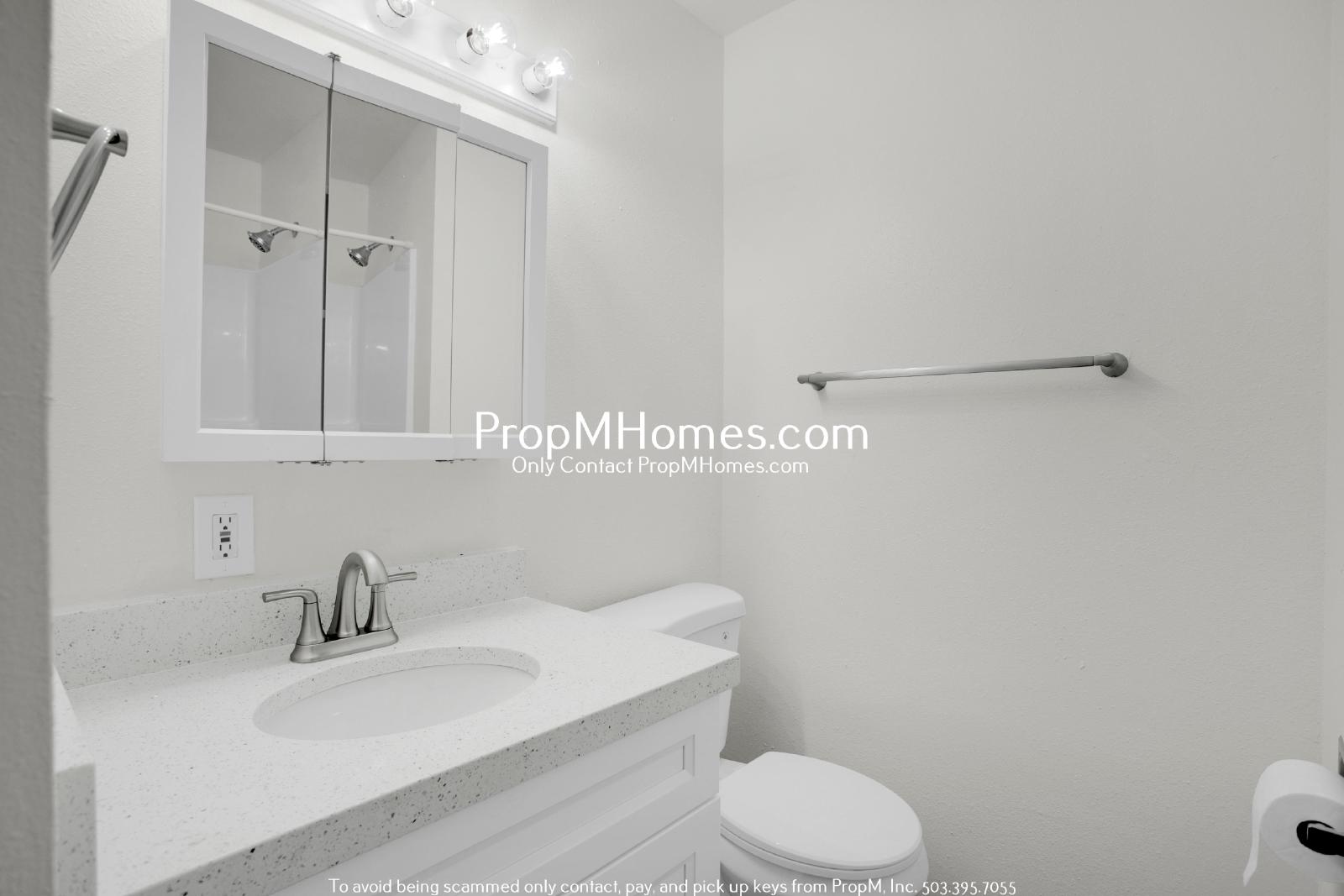 Fully Updated Home in Aloha - Large Yard! property image