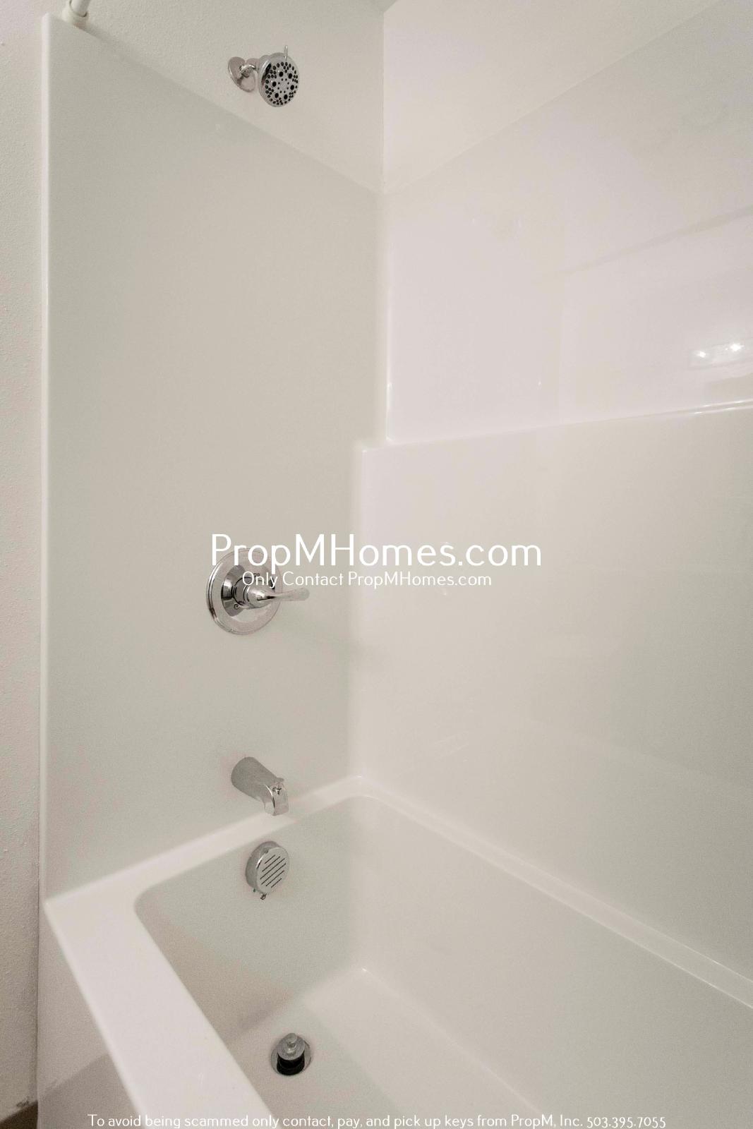 Fully Updated Home in Aloha - Large Yard! property image