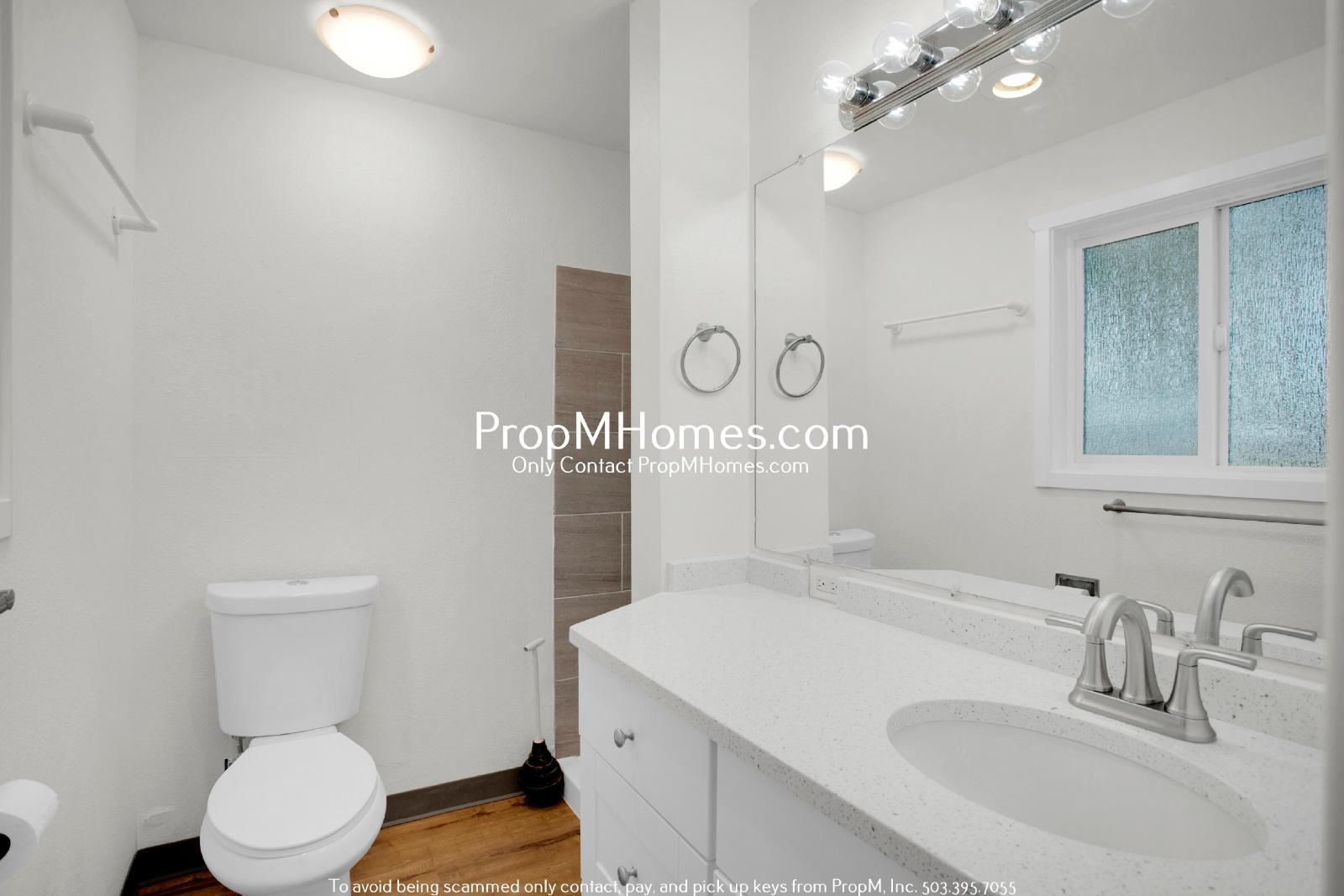 Fully Updated Home in Aloha - Large Yard! property image