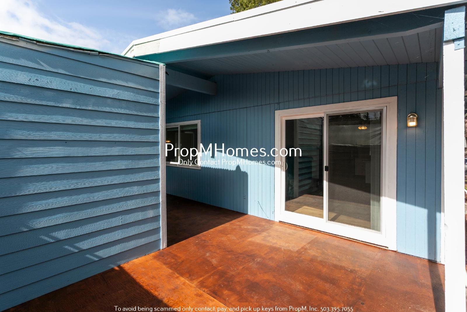 Fully Updated Home in Aloha - Large Yard! property image