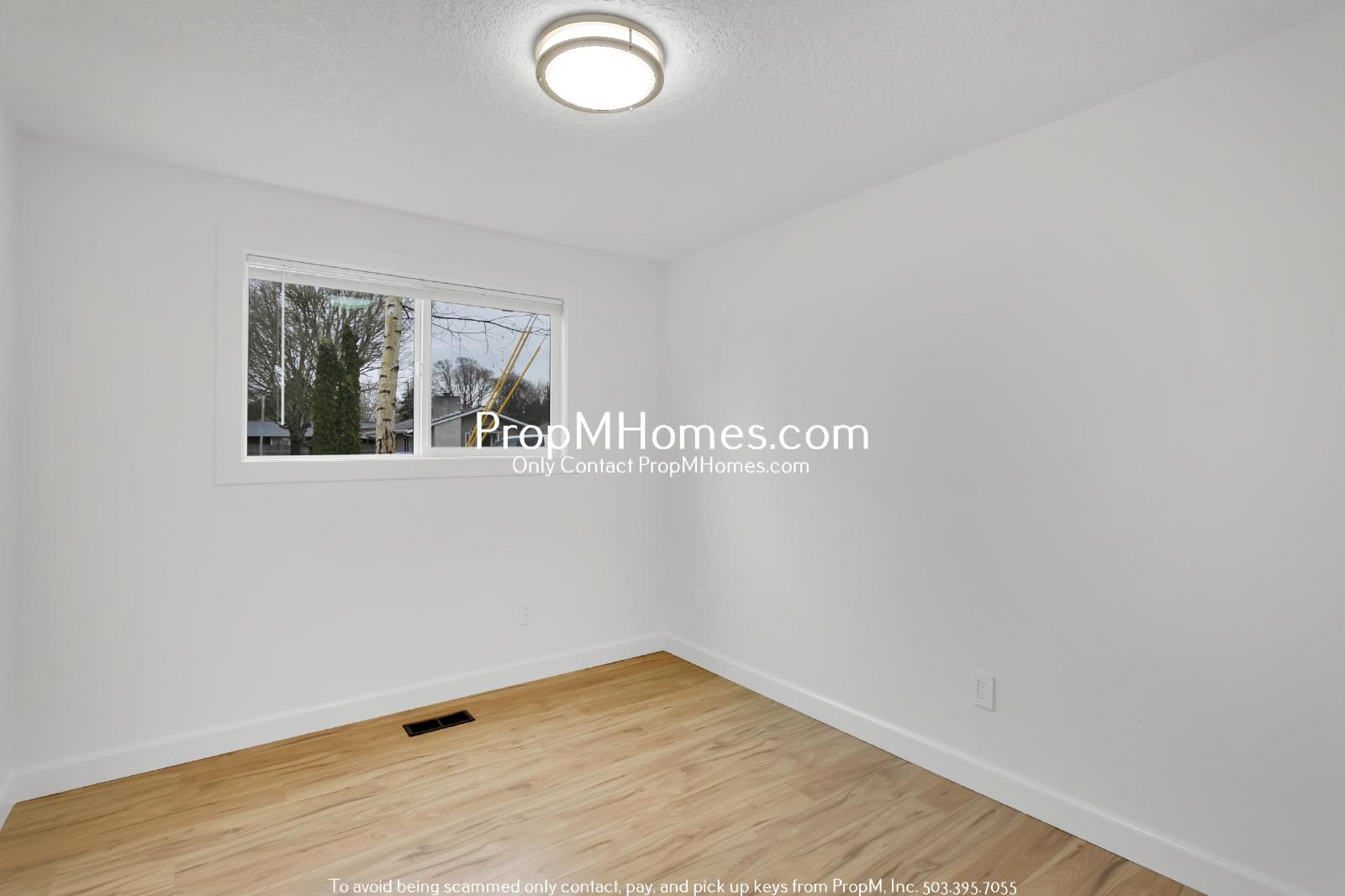 Newly Updated 3 Bedroom Aloha Home - Huge Yard! property image