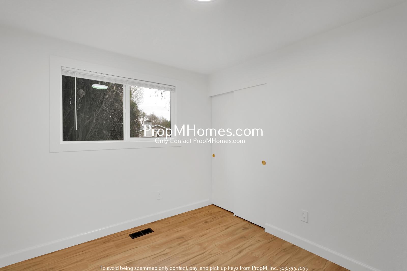 Newly Updated 3 Bedroom Aloha Home - Huge Yard! property image