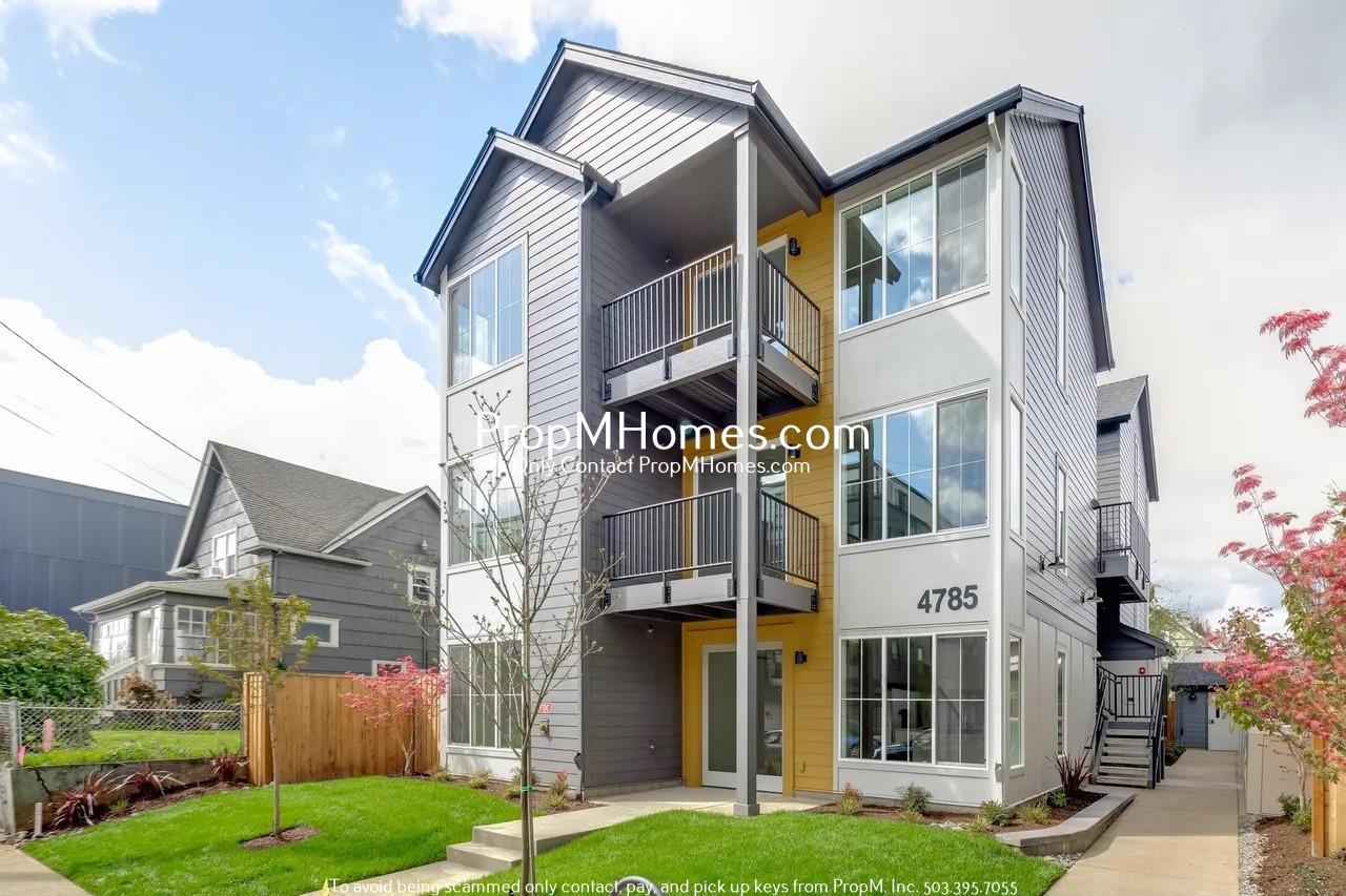 Modern Two-Bed Two-Bath Unit with Fenced Yard! property image