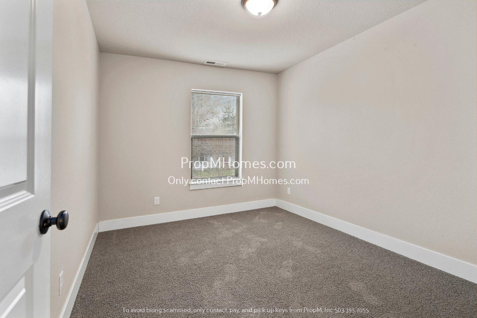 Terrific Milwaukie Three Bedroom Townhome - Close to Providence! property image