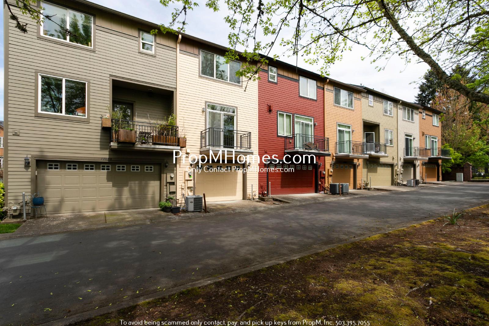 Spacious Three Bedroom Townhome in the Heart of Beaverton! property image