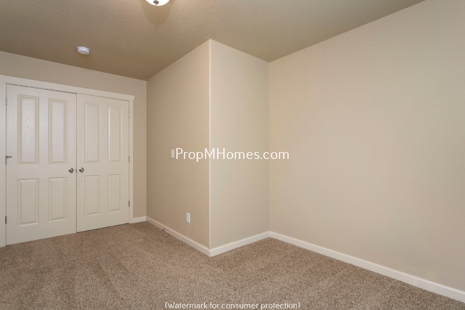 Charming Four Bedroom Home in Beaverton on Quiet Cul-De-Sac! property image