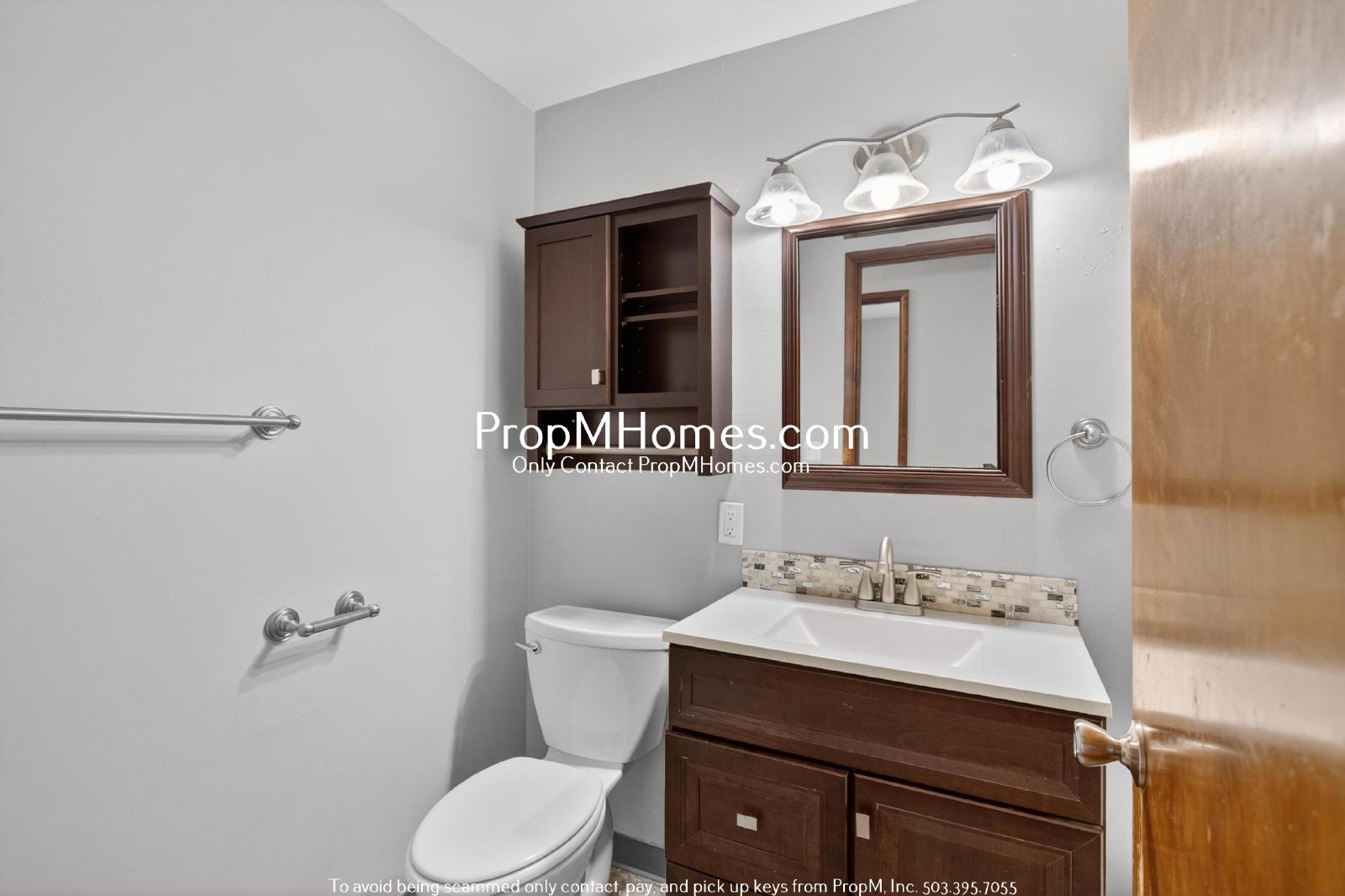 Cozy Three Bedroom Home in Oregon City! property image