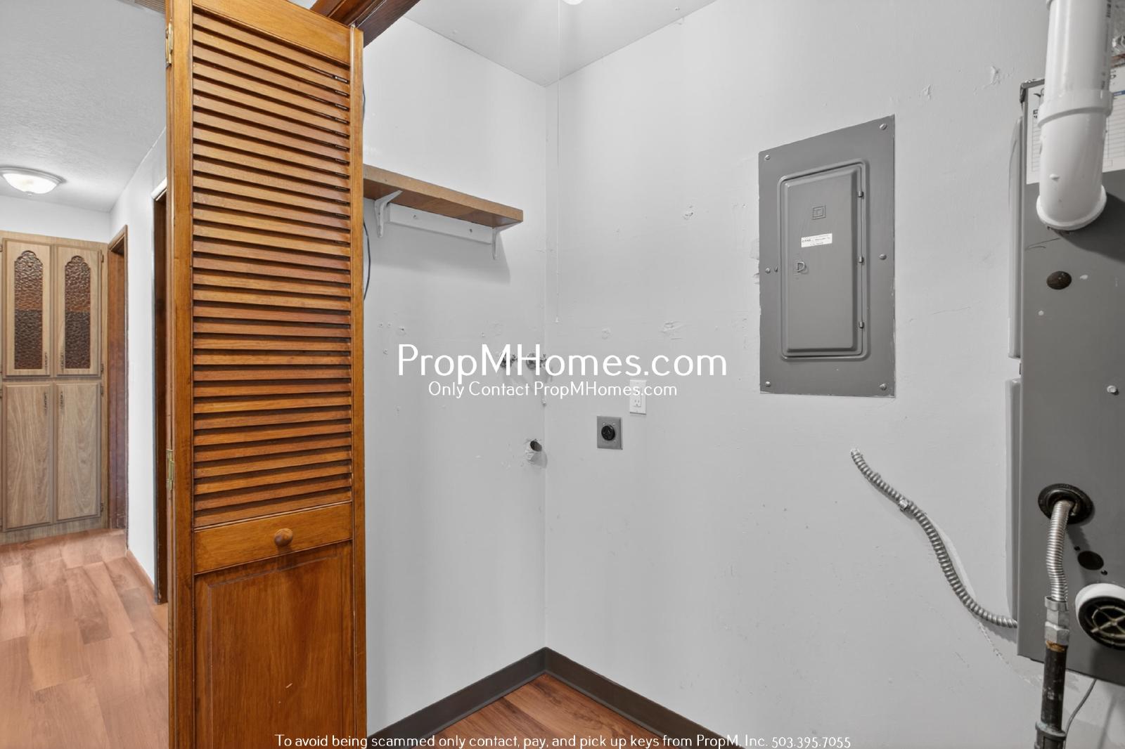 Cozy Three Bedroom Home in Oregon City! property image