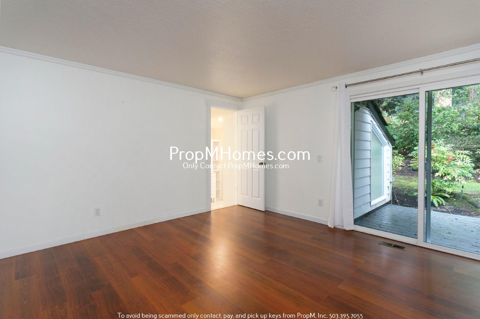 Updated Three Bedroom Gem in Lake Oswego! property image