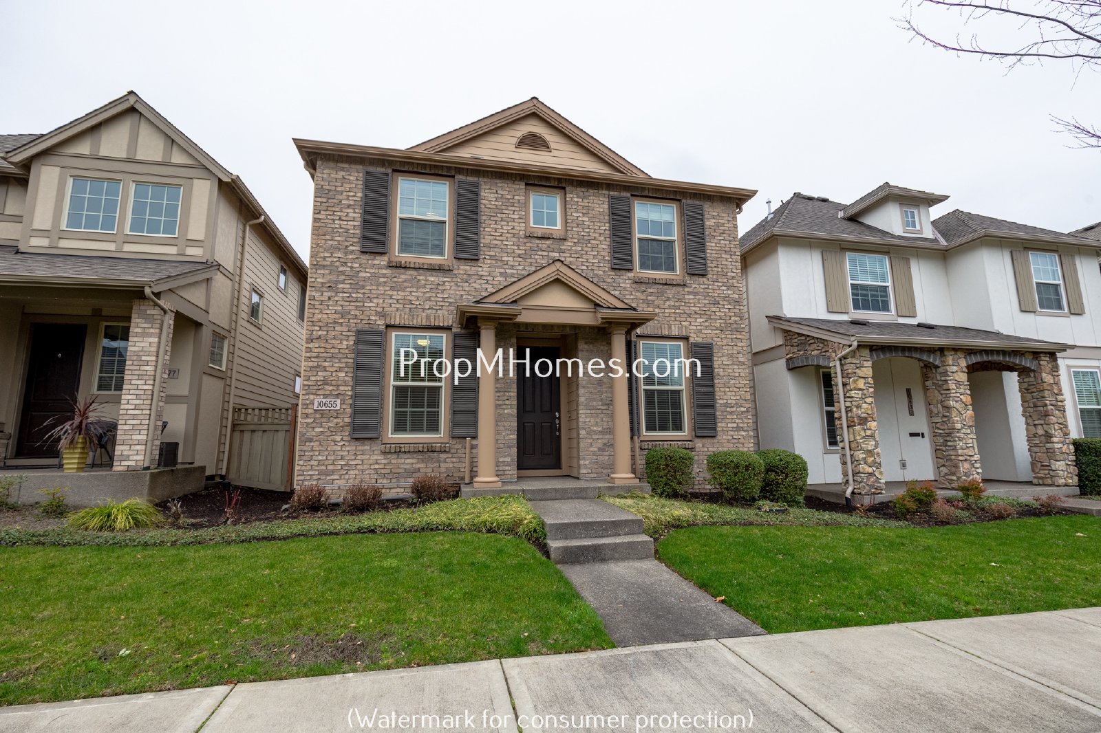 Beautiful Open Concept Four Bedroom Plus Office/Den in Villebois! property image
