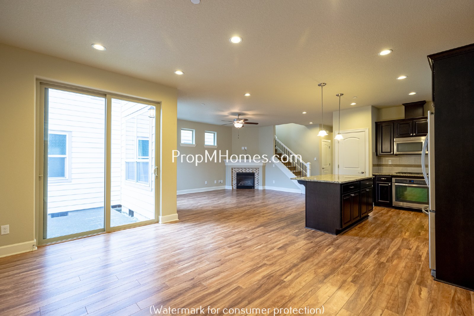 Beautiful Open Concept Four Bedroom Plus Office/Den in Villebois! property image