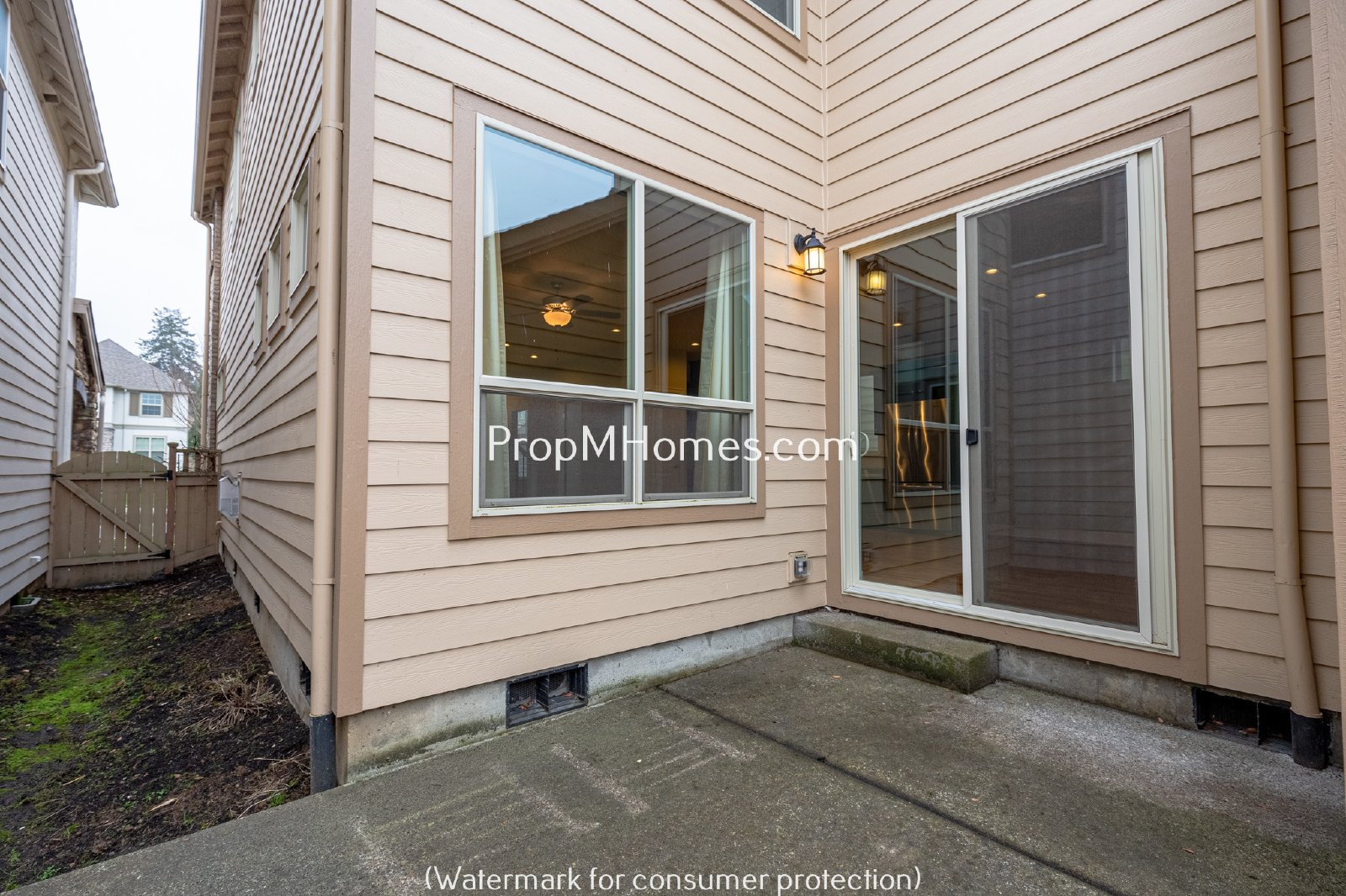 Beautiful Open Concept Four Bedroom Plus Office/Den in Villebois! property image