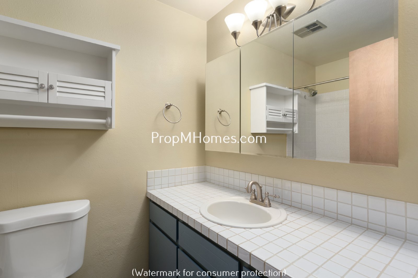 Spacious Four Bedroom Split-Level Home In Milwaukie! property image