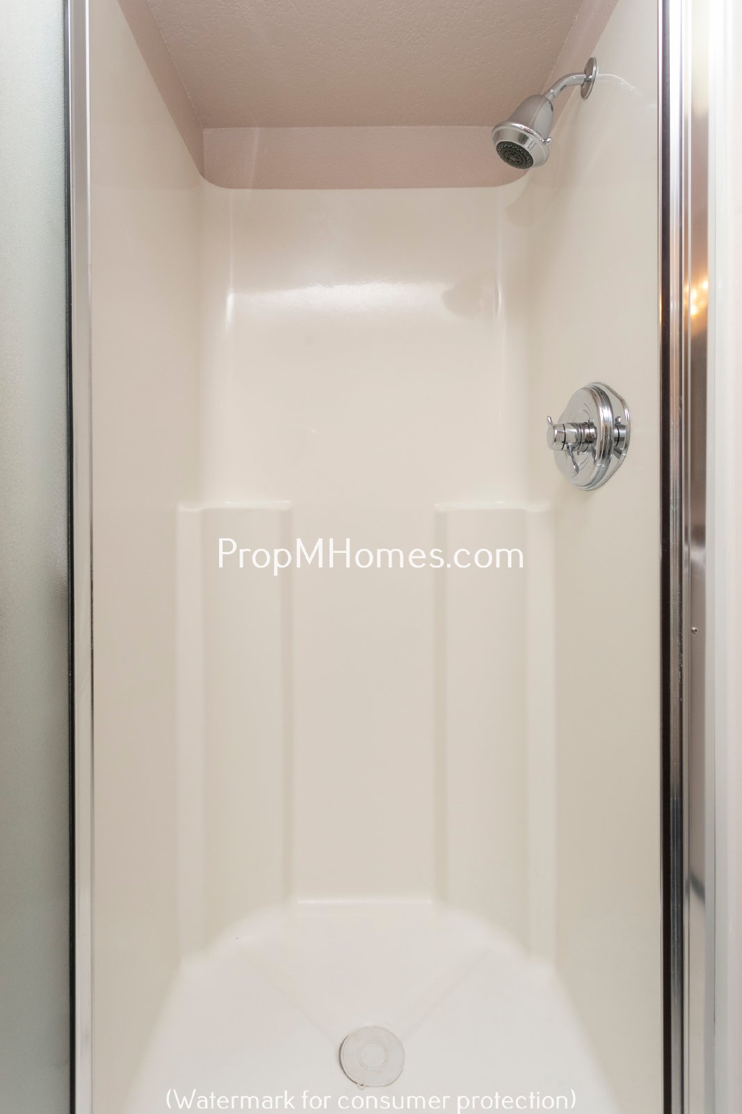 Spacious Four Bedroom Split-Level Home In Milwaukie! property image