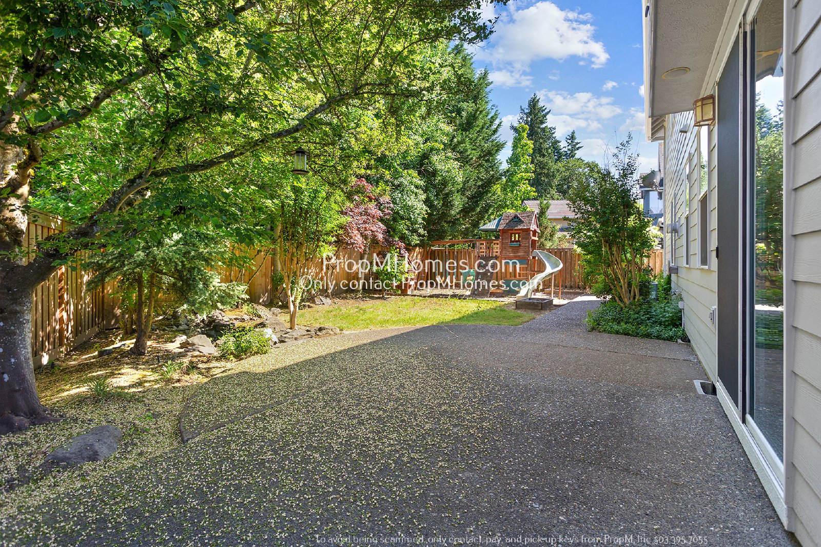 Spacious 5-Bedroom Oasis in the Heart of Five Oaks! property image
