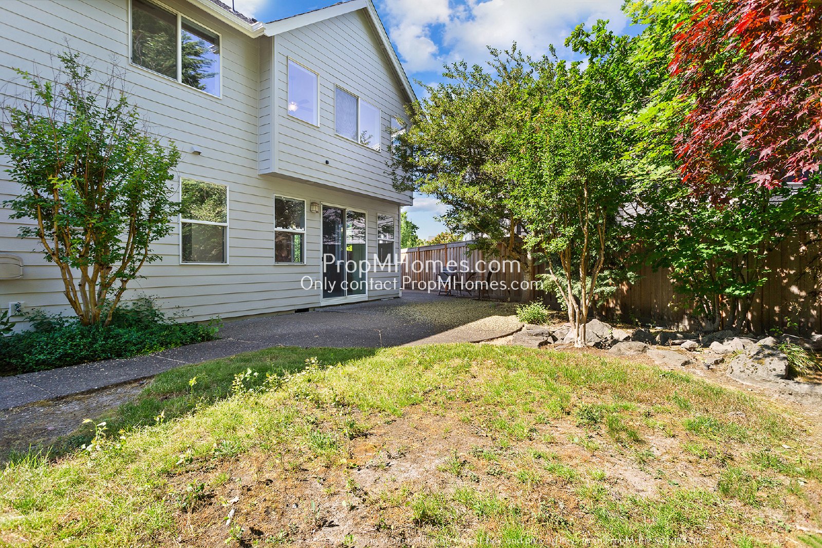 Spacious 5-Bedroom Oasis in the Heart of Five Oaks! property image