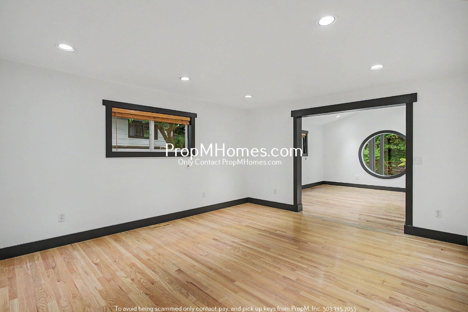 Unique Luxury Three Bedroom Home in Hallinan! property image