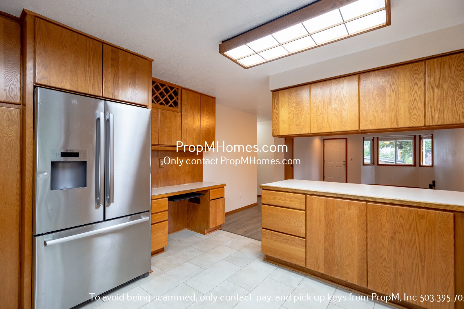 Light and Bright Classic Two Bedroom Home In Oak Grove! property image